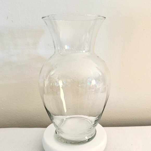 11 x 7 inch Hourglass Shaped Glass Vase ideal for Example Upcycled Mixed Florals - Picture 5 of 15